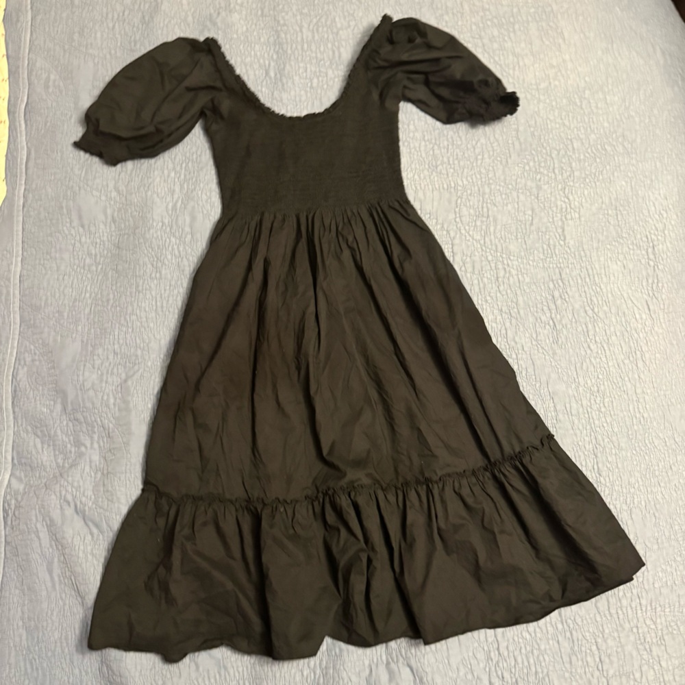 Elegant Black Puff Sleeve Dress hill house